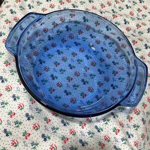 Anchor Hocking Cobalt Blue 1.5 Quart Casserole Dish 1-1/2 Qt Baking Serving Dish